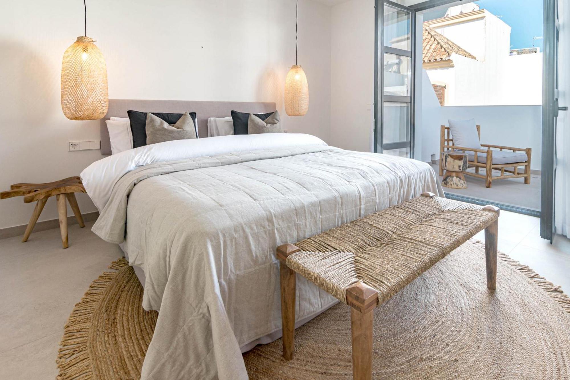 Seaclub Suites Естепона Екстер'єр фото